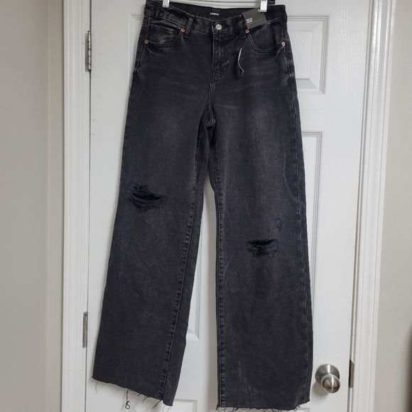 Express Denim - Express NWT Distressed Mid Rise Wide Leg  Dark Washed Women's Jeans